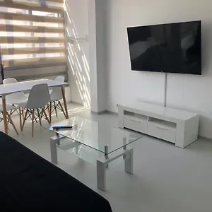 https://apartamento-central-1.in-canary-islands.com