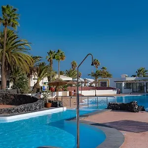 Beautiful On The Seafront Apartment Costa Teguise